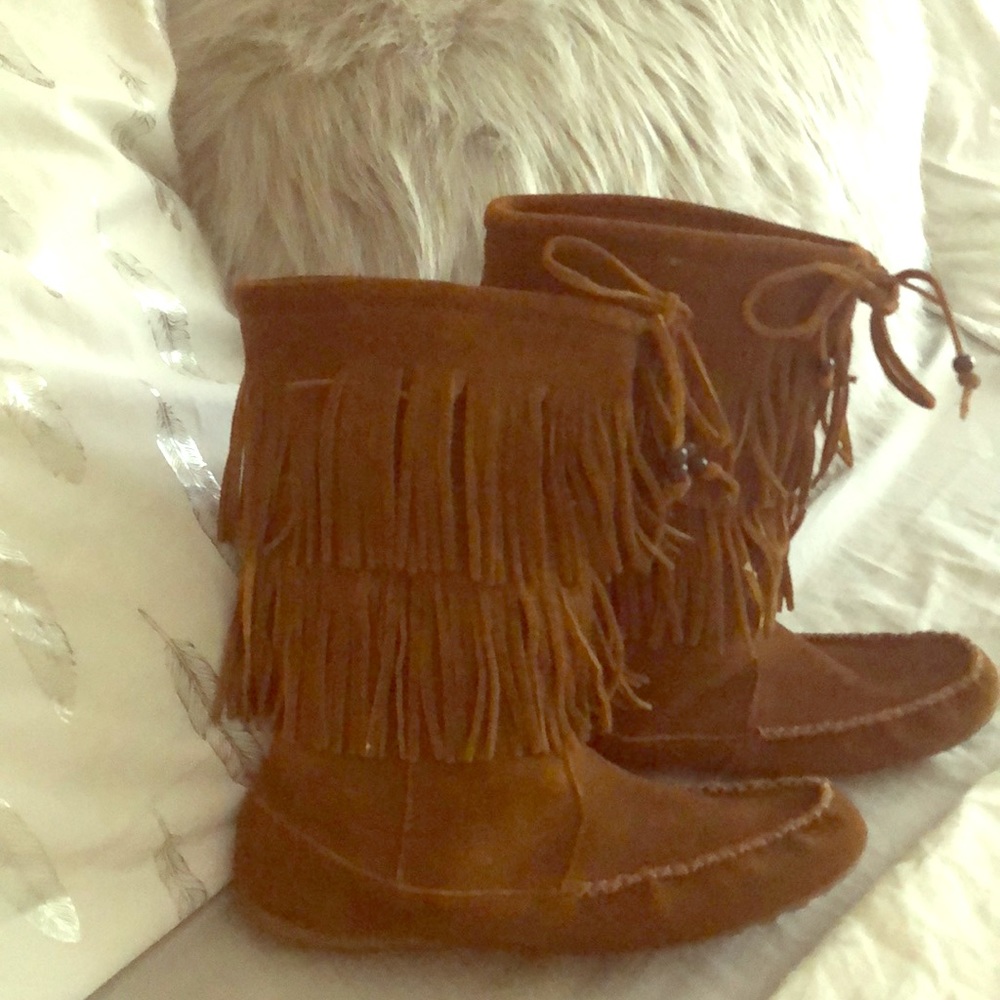 Minnetonka brown boots